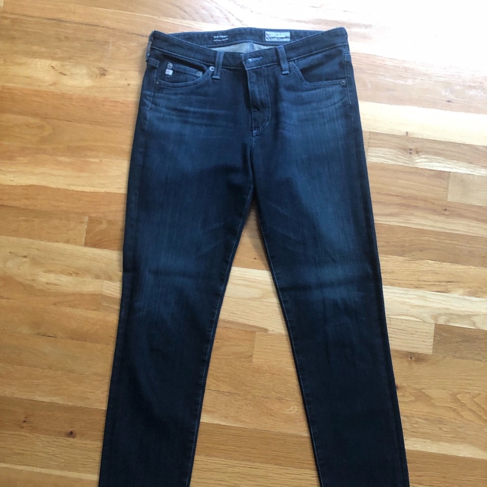 The AG Prima Mid-Rise Cigarette Jean Size 28R